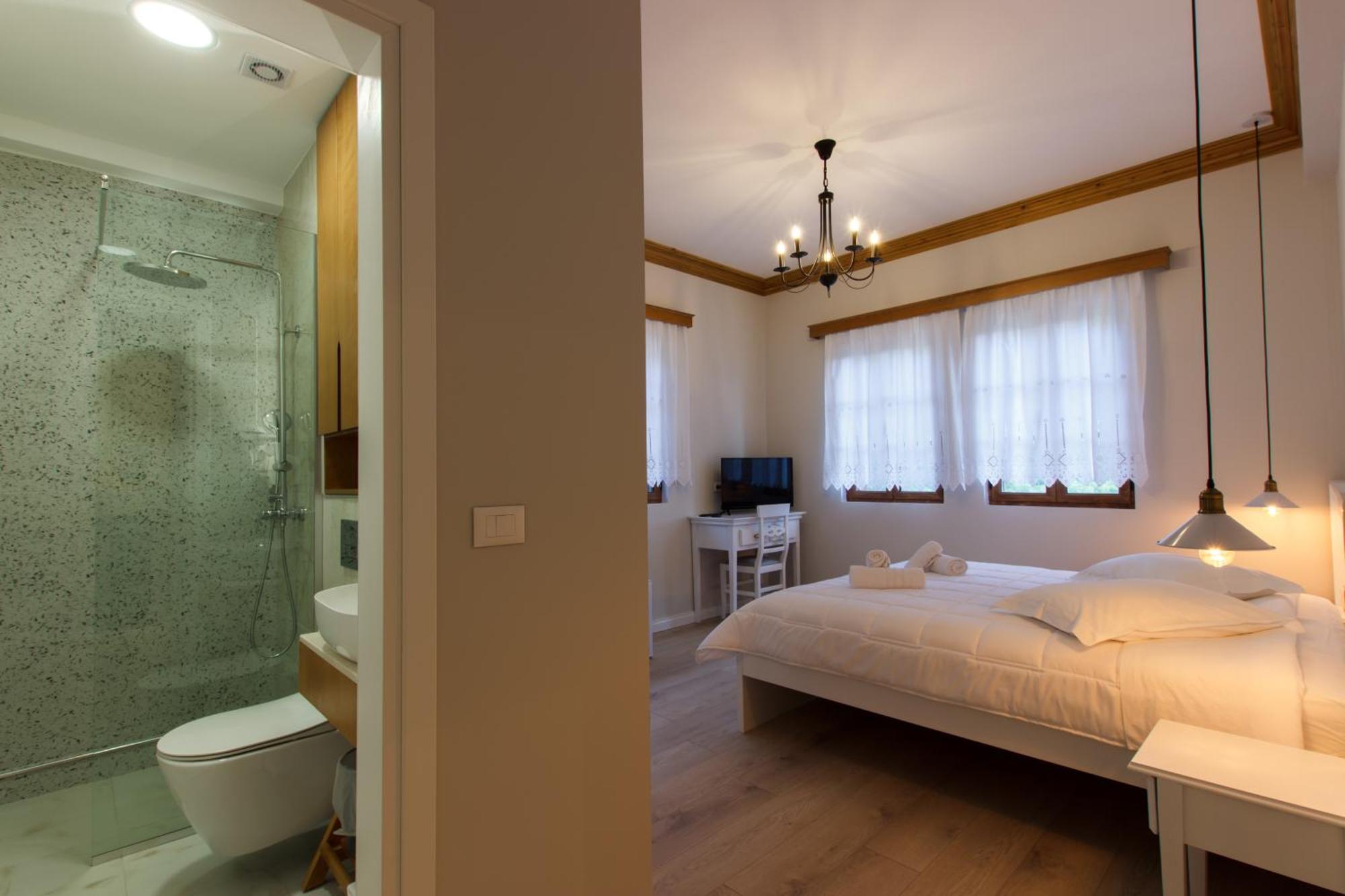 Bujtina Sophie Hotel Libohove Екстериор снимка
