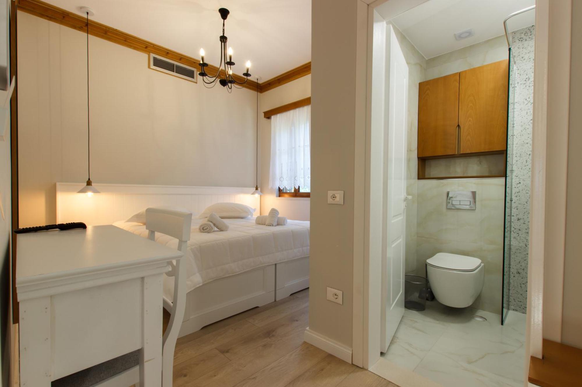 Bujtina Sophie Hotel Libohove Екстериор снимка