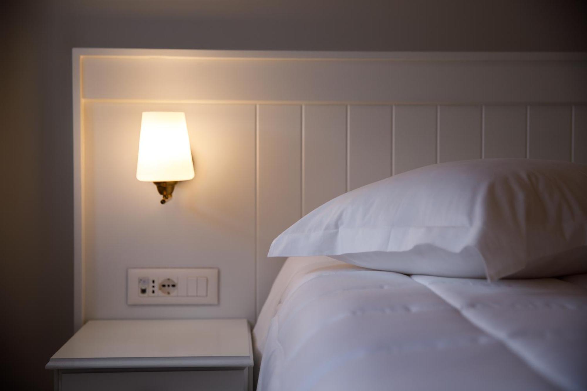 Bujtina Sophie Hotel Libohove Екстериор снимка