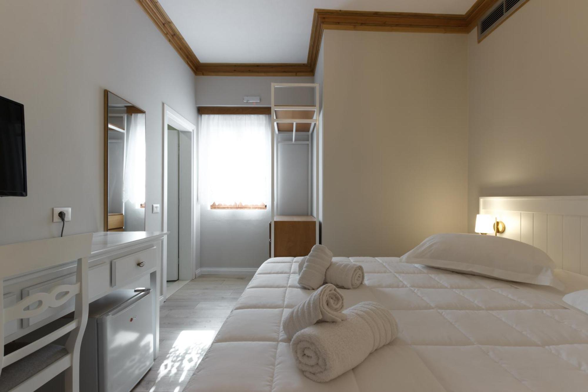 Bujtina Sophie Hotel Libohove Екстериор снимка