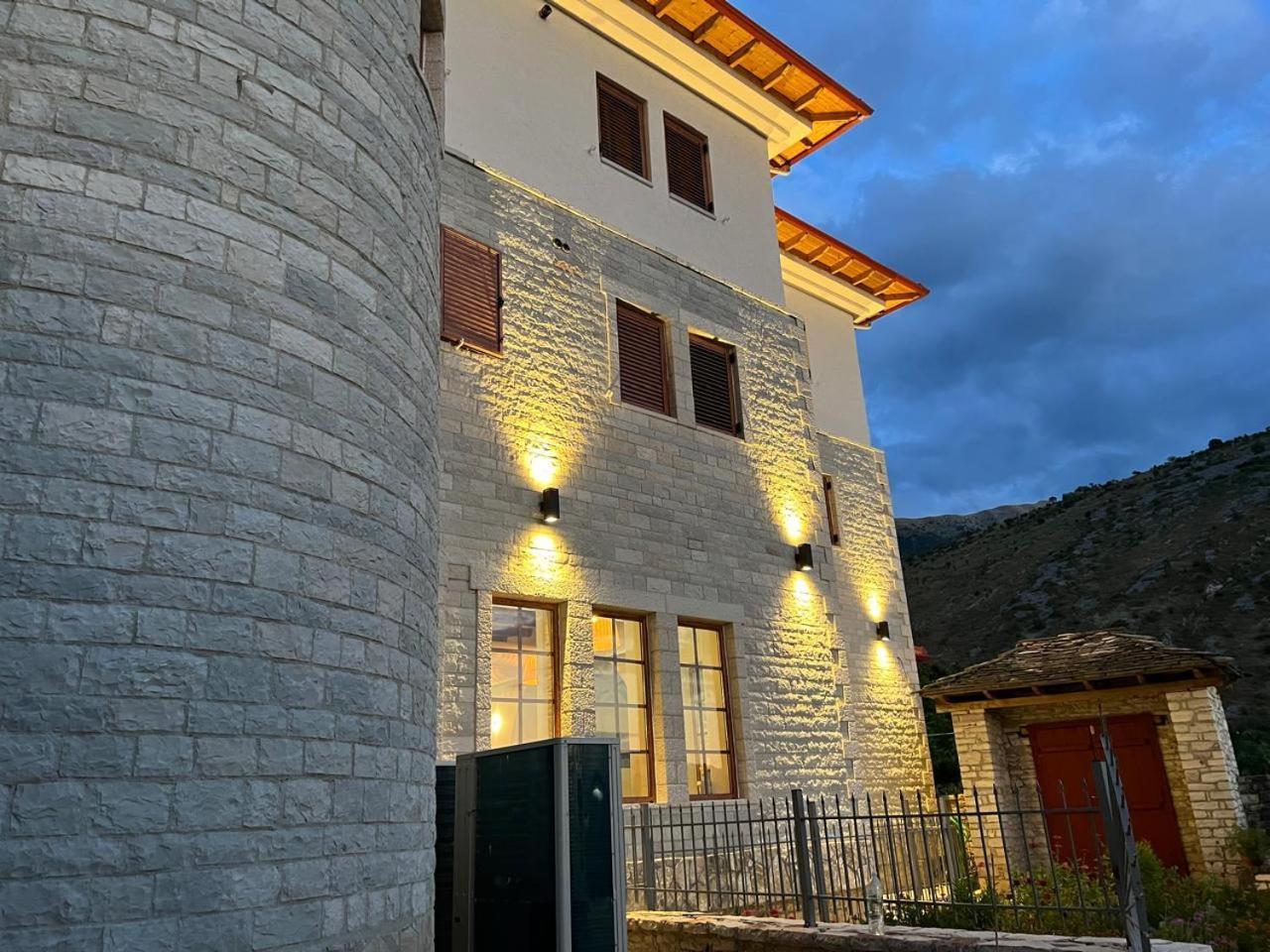 Bujtina Sophie Hotel Libohove Екстериор снимка